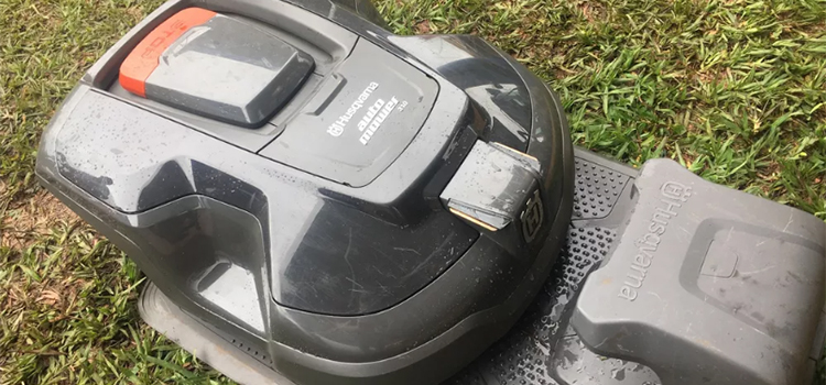 Robot Cortacésped Automower® 550, la máquina que tu jardín necesita