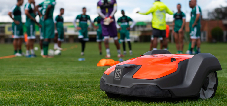 Automower® para campos deportivos